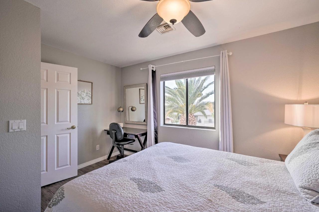 Zen Desert Oasis with Lake View, 1 Mi to Beach! Lake Havasu City Exterior foto